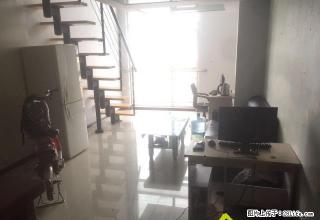 《信義房产》 长乐宫附近 精装复式公寓 简单大气 家具齐 - 呼和浩特28生活网 hu.28life.net